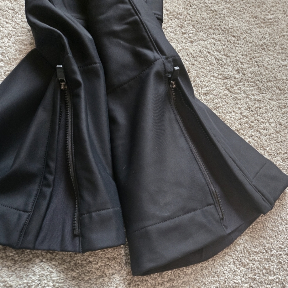 Obermeyer Black Flared Ski Pants Size 12 - Picture 7 of 8